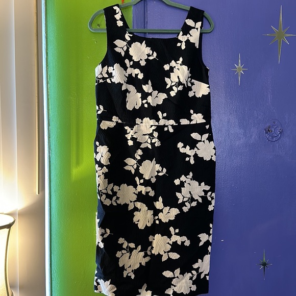 Talbots dress - Picture 3 of 8